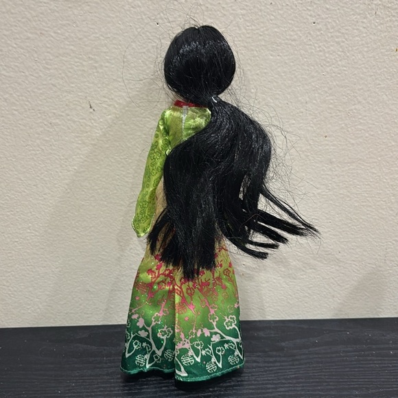 Princess Mulan Doll with Floral Dress - Picture 2 of 4